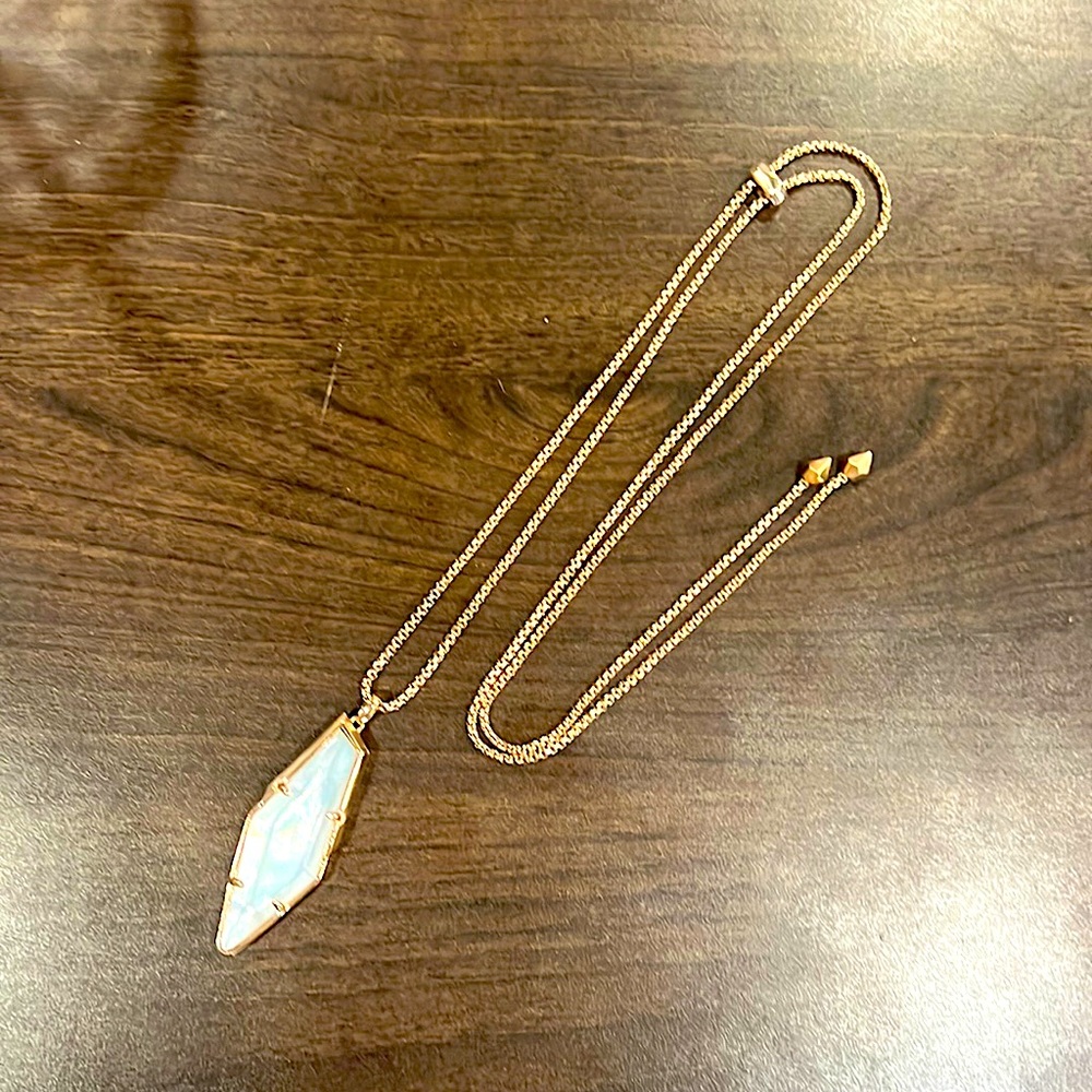 Kendra Scott Necklace